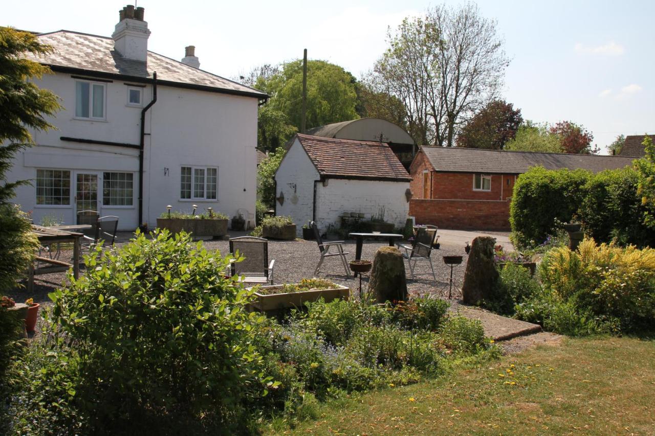 Church Farm Stratford-upon-Avon Bagian luar foto