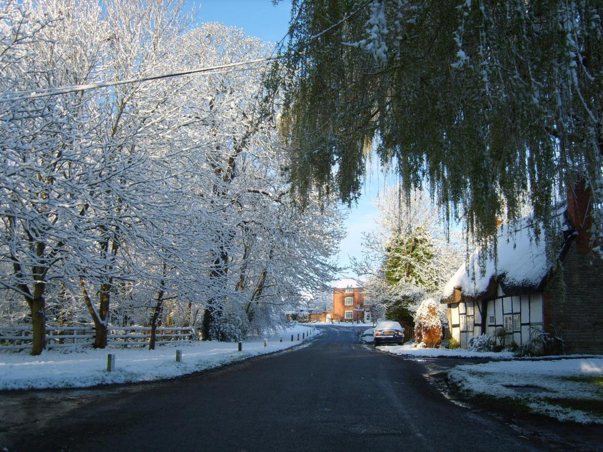 Church Farm Stratford-upon-Avon Bagian luar foto